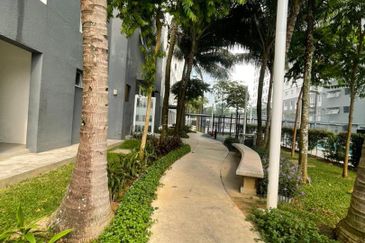 Karisma Apartment @ Eco Majestic