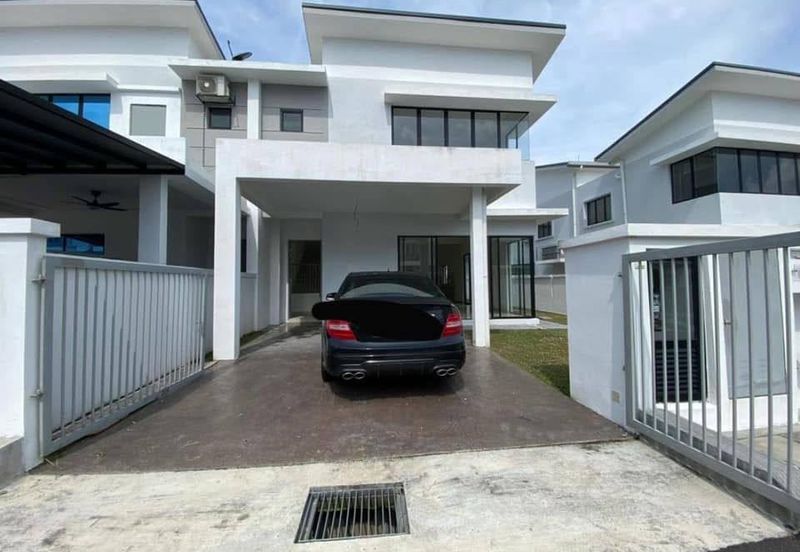 Taman Jenderam Idaman