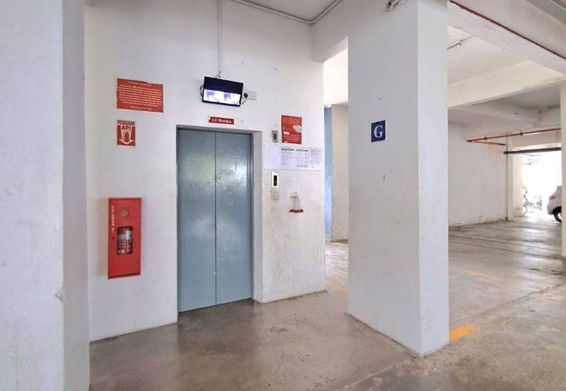 Tasik Heights Apartment