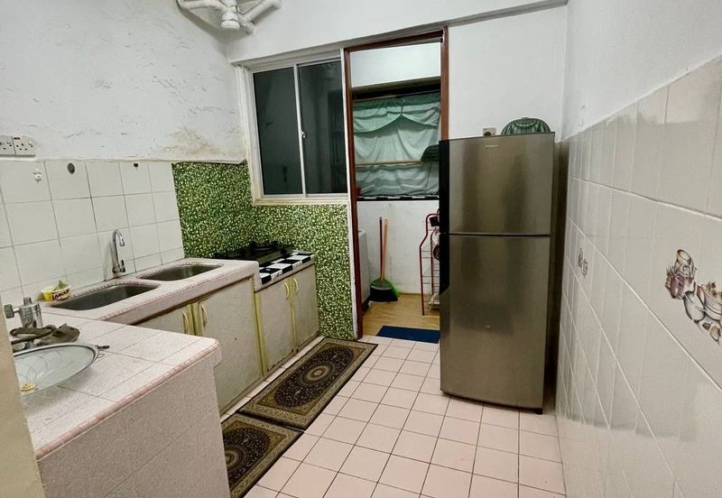 Tasik Heights Apartment