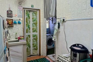 Desa Temenggong Apartment