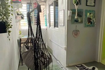 Desa Temenggong Apartment