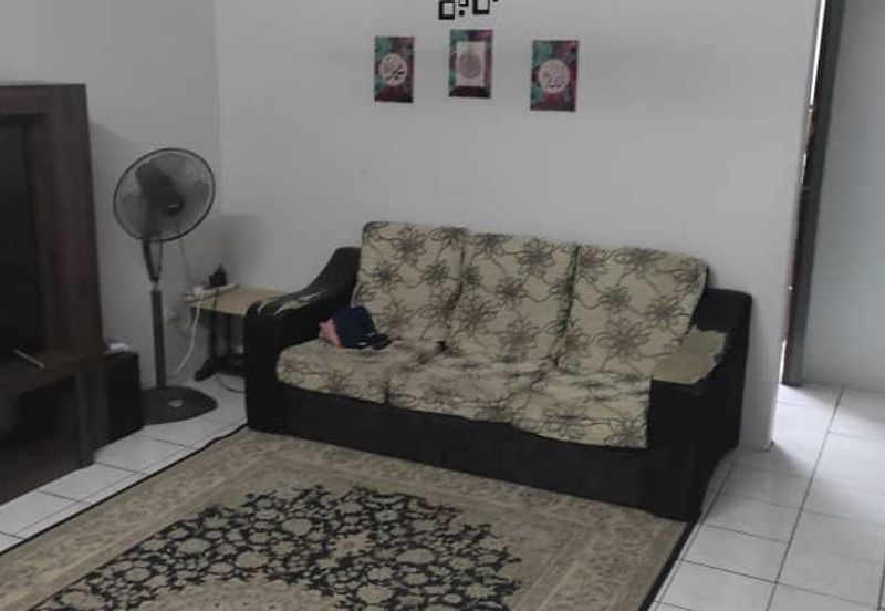 Pangsapuri Baiduri, Bandar Tasik Kesuma