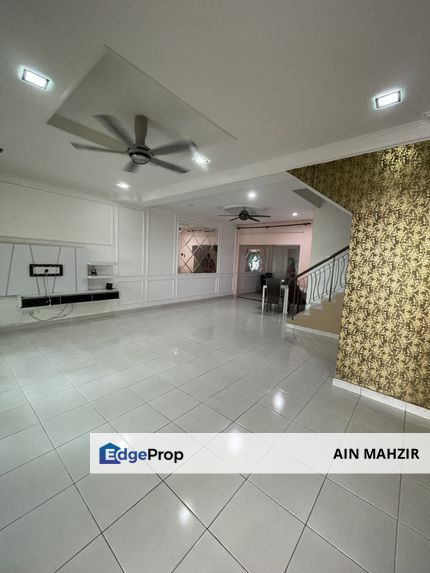 (BOOKING 1K) FULL LOAN Double Storey Villa Impiana Taman Pelangi Semenyih, Selangor, Semenyih