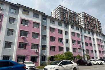 Pangsapuri Megah Villa