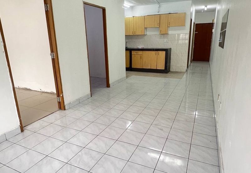 Apartment Lestari