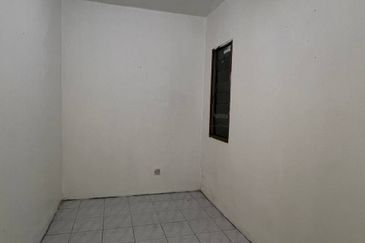 Apartment Lestari