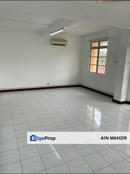 (BOOKING 1K) FULL LOAN Pangsapuri Langat Utama Near KLIA, Selangor, Dengkil