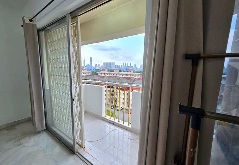 Le Jardin Condominium