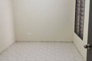 Apartment Mawar, Taman Sutera