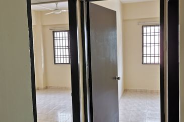 Apartment Mawar, Taman Sutera