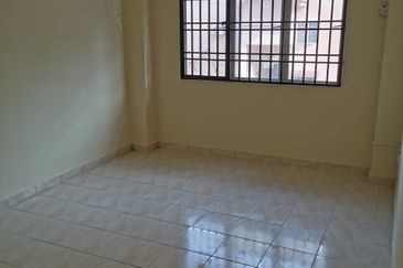 Apartment Mawar, Taman Sutera