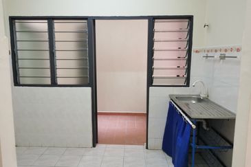 Apartment Mawar, Taman Sutera