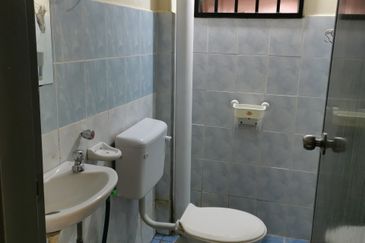 Apartment Mawar, Taman Sutera