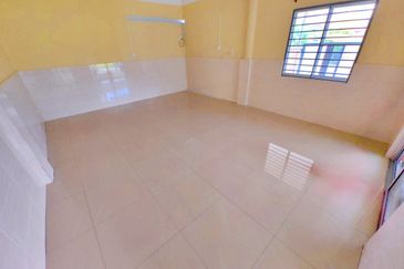 Taman Tasik Semenyih (Lake Residence)