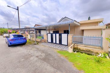 Taman Tasik Semenyih (Lake Residence)