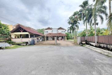 Taman Tasik Semenyih (Lake Residence)