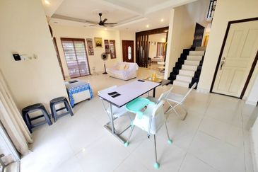 Taman Tasik Semenyih (Lake Residence)