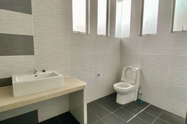 Royale Heights @ Tambun Royale City