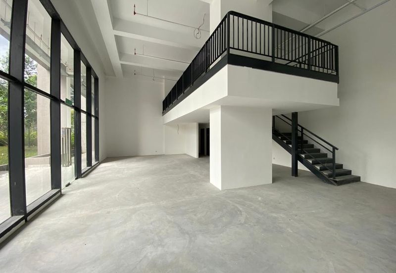 Q Avenue, Queensville