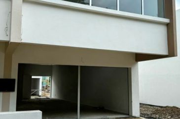 [BRAND NEW] COMMERCIAL SHOP KESUMA SQUARE BANDAR TASIK KESUMA SEMENYIH