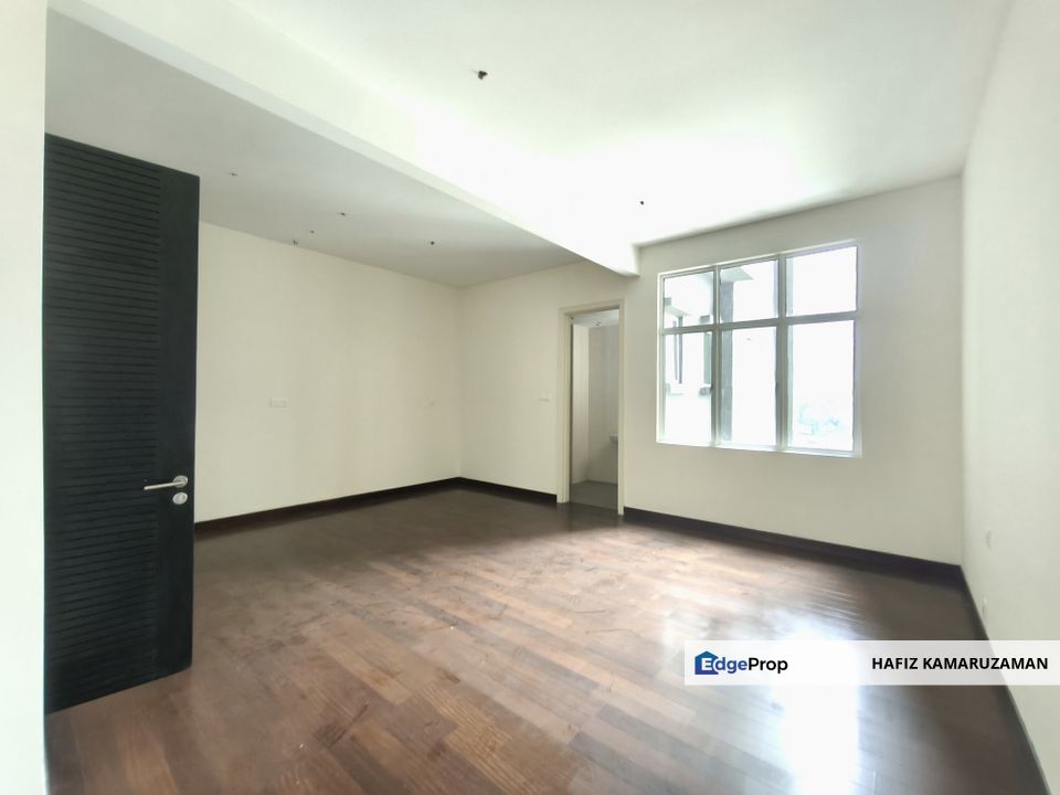 [Low Density] Olives Residence Service Residence Subang Jaya, Selangor, Subang Jaya