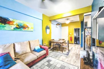 [2 Parking Lots] Pangsapuri Sutera Bayu Taman Bukit Palma Kajang