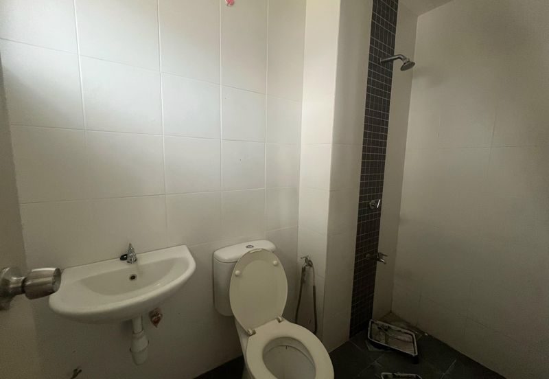 D'Camelia Court Nilai Impian