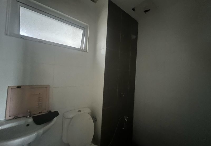 D'Camelia Court Nilai Impian