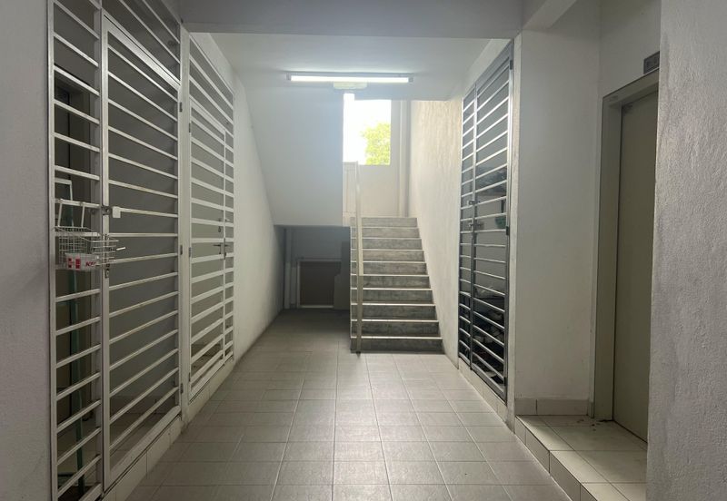 D'Camelia Court Nilai Impian