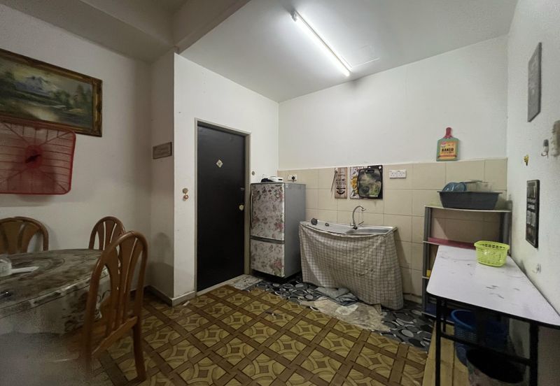 Taman Bukit Inai Apartment