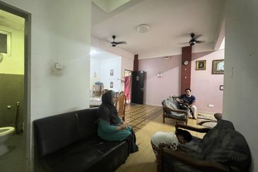 Taman Bukit Inai Apartment