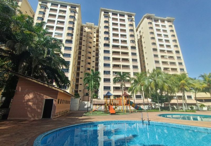 Putra Villa Kondominium