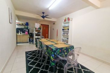 Putra Villa Kondominium