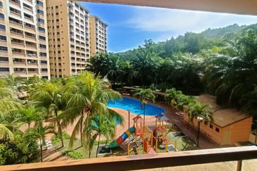 Putra Villa Kondominium