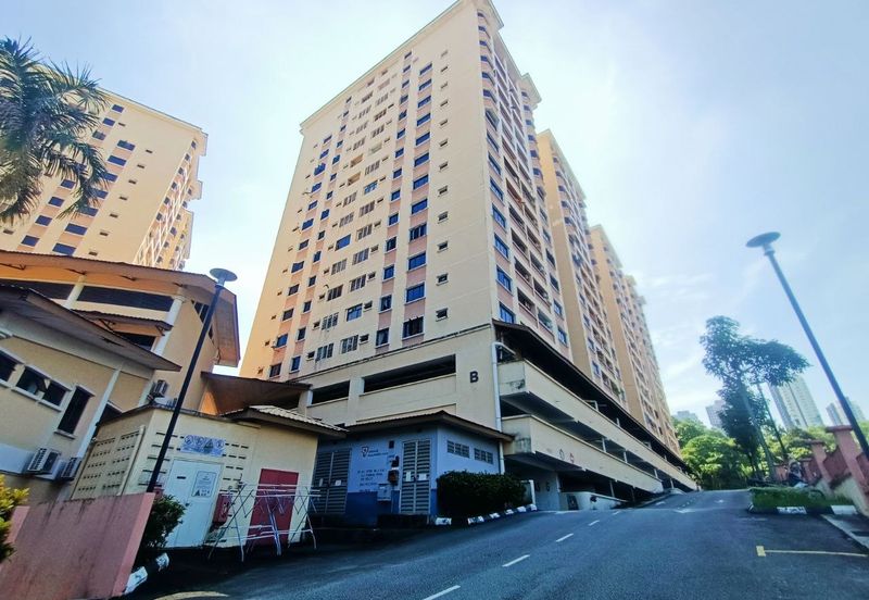 Putra Villa Kondominium