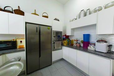 Seksyen 3, Shah Alam