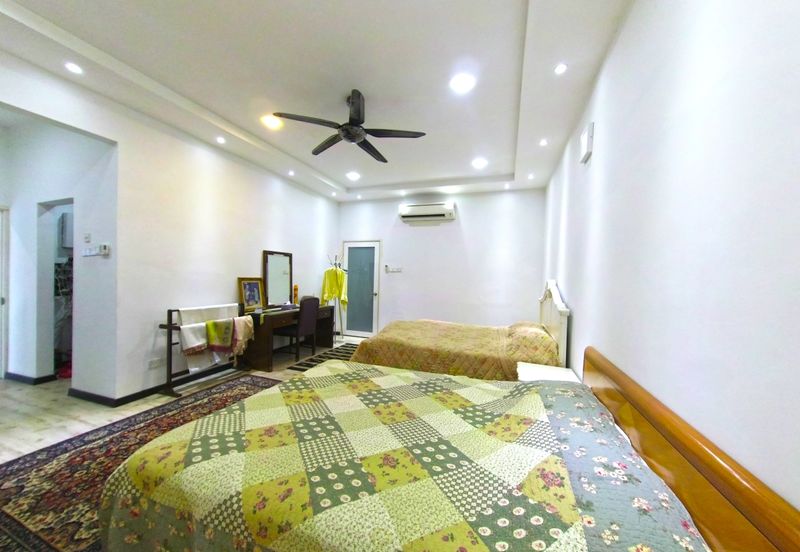 Seksyen 3, Shah Alam