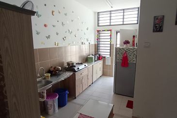 Taman Albury 1 @ Mahkota Hills