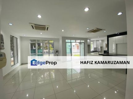 SEMI-D DOUBLE STOREY SAUJANA VILLA KAJANG, Selangor, Kajang