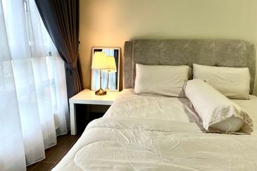 Aura Residence @ Precint 8