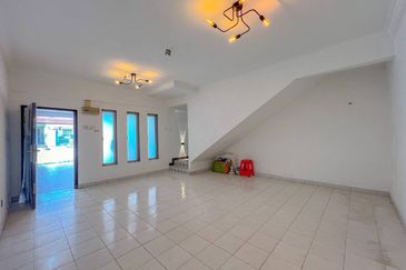 Pusat Bandar Putra Permai