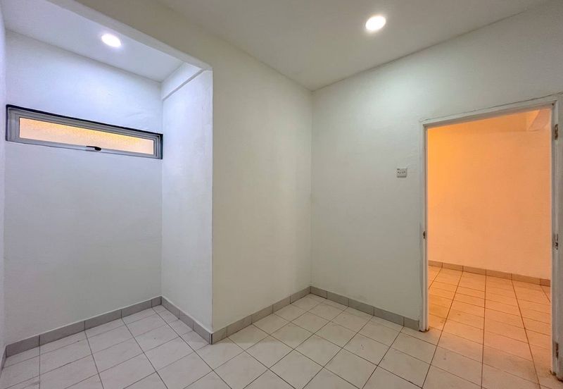 Pusat Bandar Putra Permai