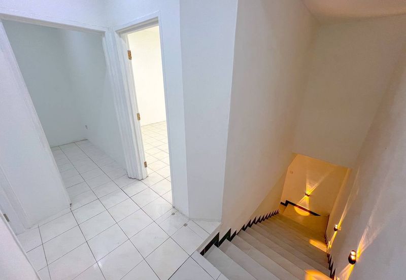 Pusat Bandar Putra Permai