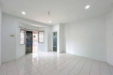 Pusat Bandar Putra Permai