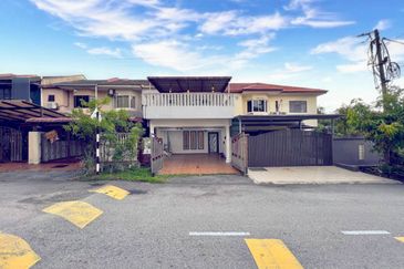 Pusat Bandar Putra Permai