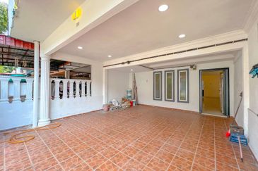 Pusat Bandar Putra Permai