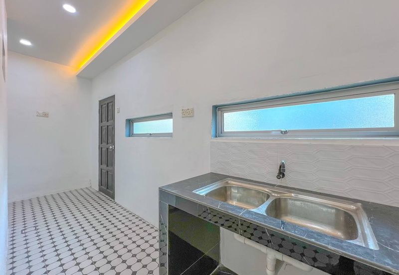 Pusat Bandar Putra Permai