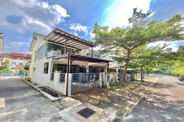 Jalan Wawasan Ampang 