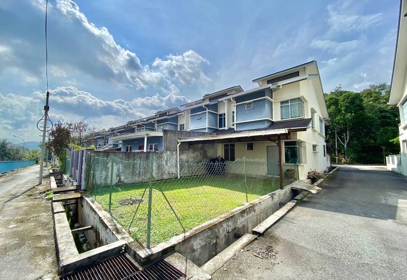 Jalan Wawasan Ampang 